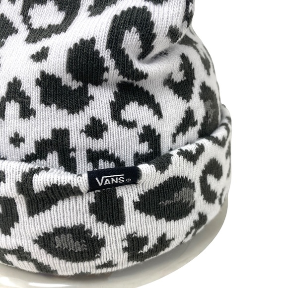 VANS Kids Snow Leopard Beanie Black Gray White Knit Hat One Size VN00036UBDS - Picture 2 of 4